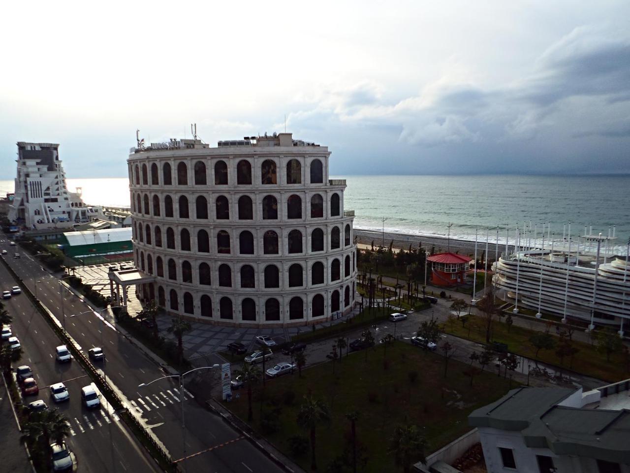 Sea View Rock Hotel Batumi Eksteriør billede